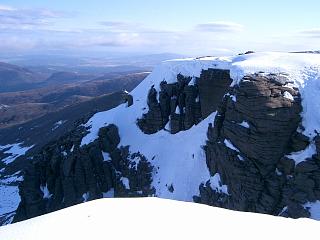 The N face crags of Cairn Lochan.