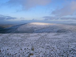 The W side of Sgairneach Mhor from Beinn Udlamain
showing the typical terrain of the area.