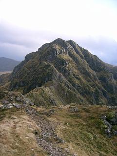 Looking E back to the descent off Am Bodach